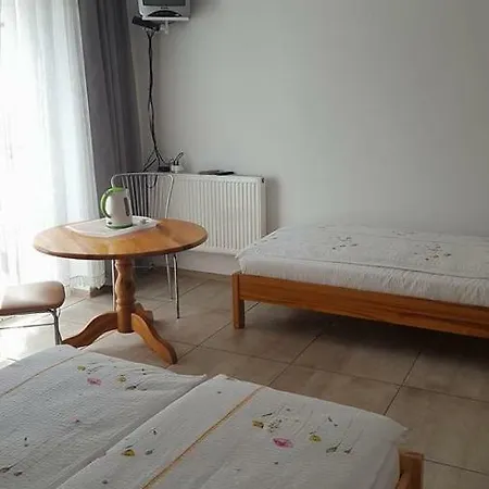 Marynarska 19 ホームステイ ダルウフコ