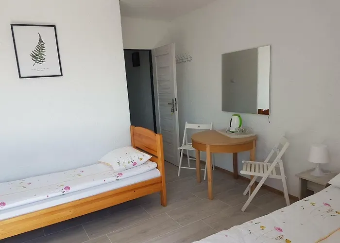 Marynarska 19 دارووفكو